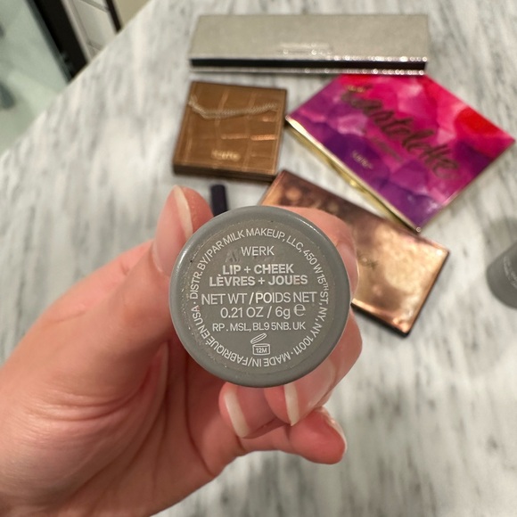 Everyday Makeup Lot - Picture 16 of 16